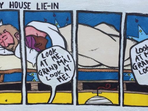 Holiday house lie-in